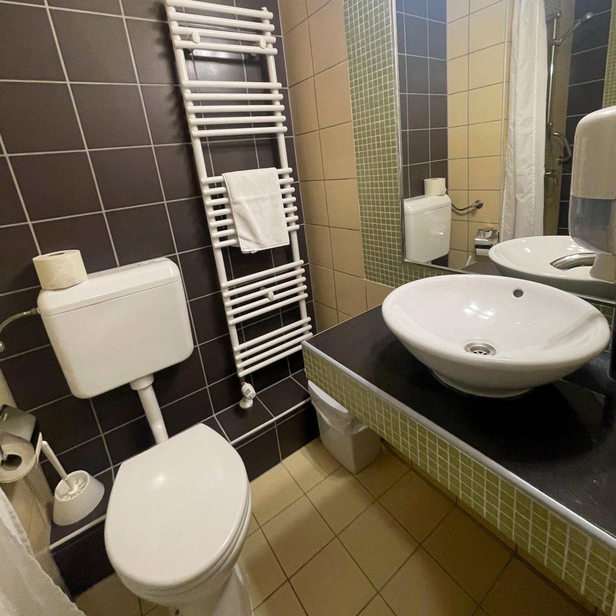 Harmonia Hotel Sárvár Pokoj fotografie