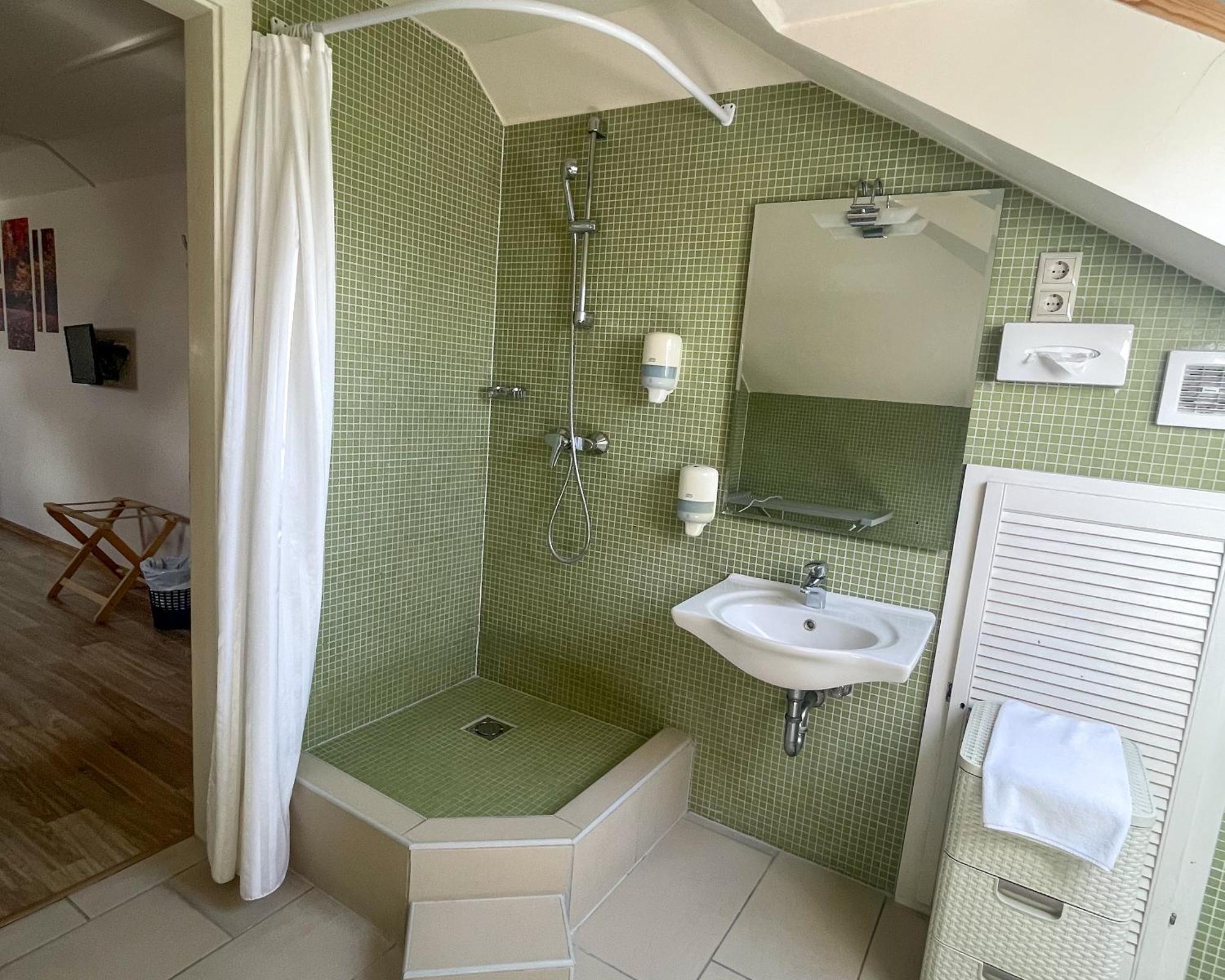 Harmonia Hotel Sárvár Pokoj fotografie